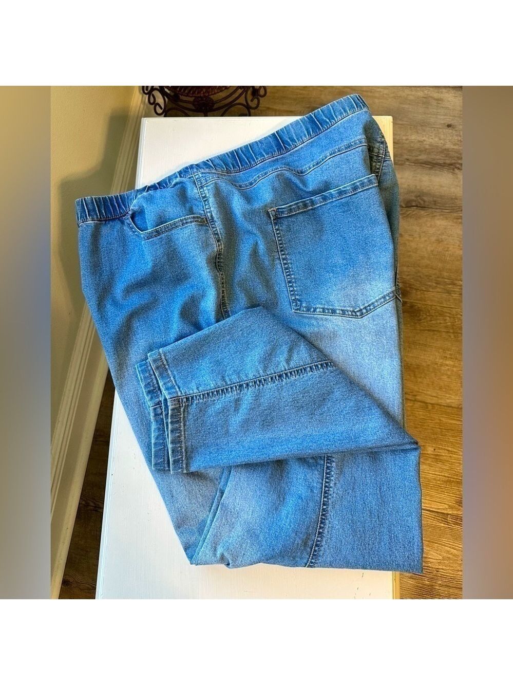 Ellos Women’s Plus Size 24 Soft Curvy Jeans elastic waist, straight skinny leg